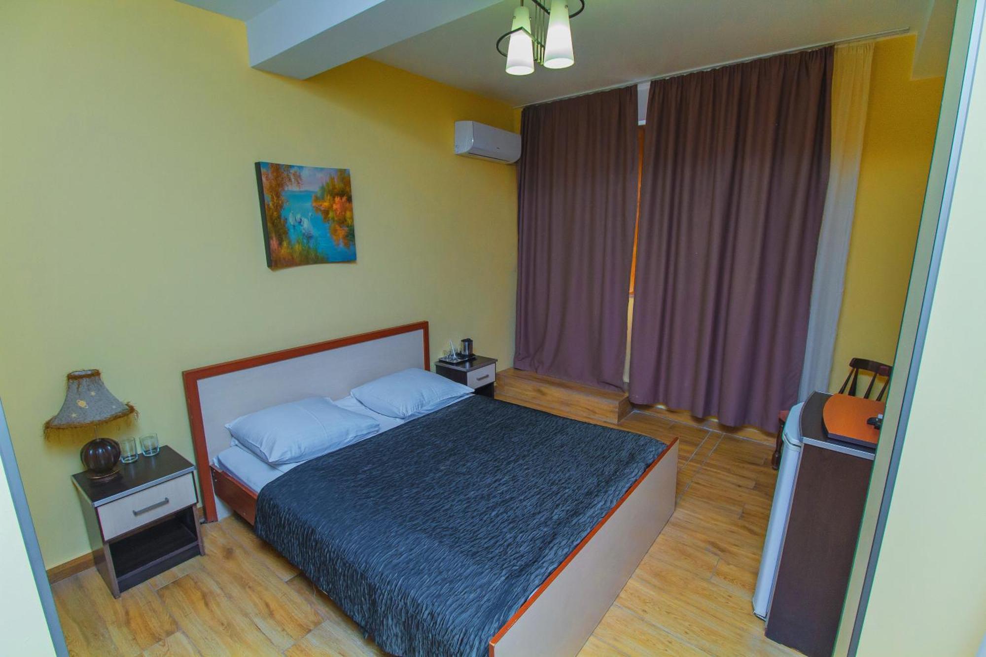 Irmeni Hotel Tiflis Exterior foto