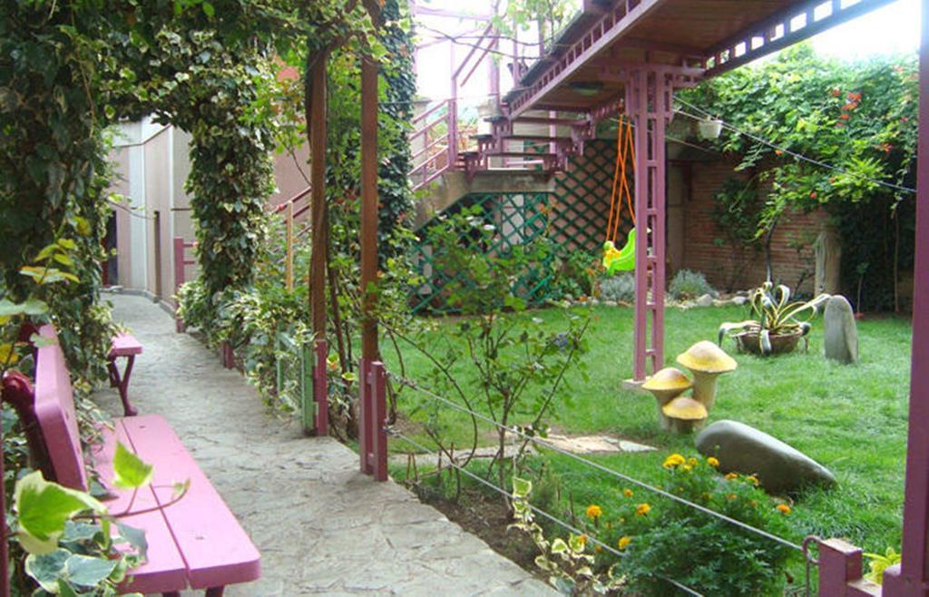 Irmeni Hotel Tiflis Exterior foto