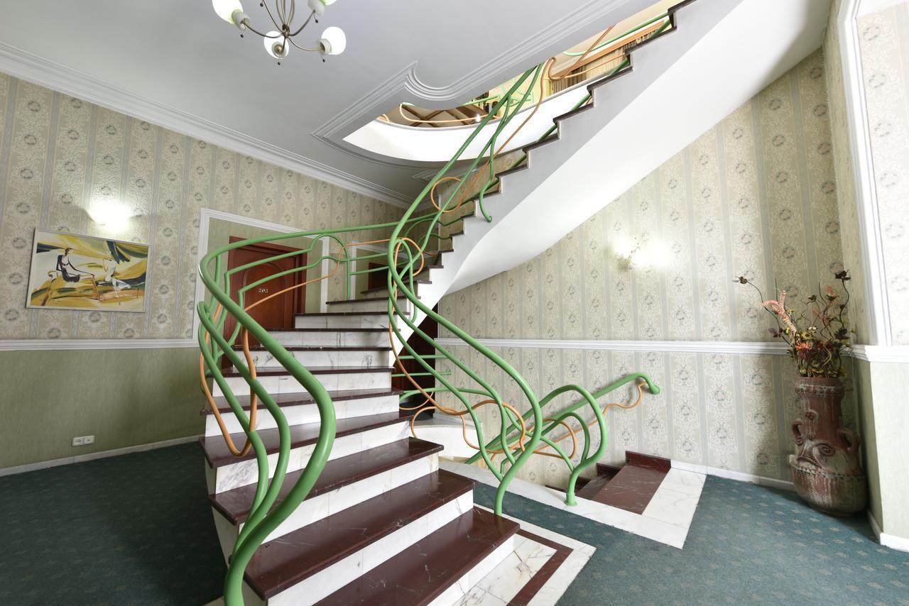 Irmeni Hotel Tiflis Exterior foto